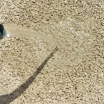 Béton drainant : définition, usages, pose & prix